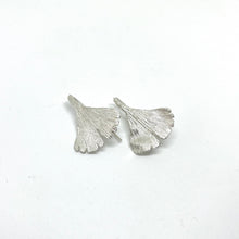 Load image into Gallery viewer, Ginkgo silver earrings