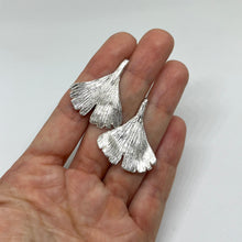 Load image into Gallery viewer, Ginkgo silver earrings