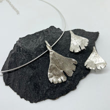 Load image into Gallery viewer, Ginkgo silver earrings