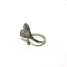 Load image into Gallery viewer, Ginkgo leaf silver ring nr.2 adjustable size
