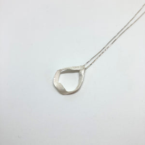 Flow silver drop pendant necklace