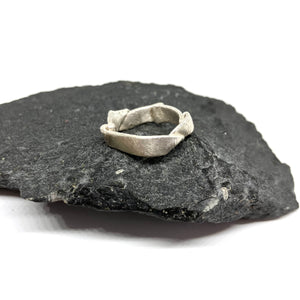Flow ezüst gyűrű 50-es méret