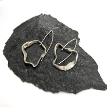 Load image into Gallery viewer, Flow silver earrings Nr.3
