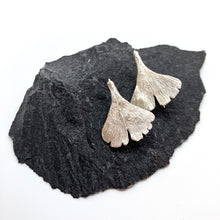 Load image into Gallery viewer, Ginkgo silver earrings
