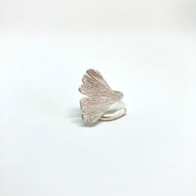 Load image into Gallery viewer, Ginkgo leaf silver ring adjustable size 50-54
