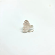 Load image into Gallery viewer, Ginkgo leaf silver ring adjustable size 50-54
