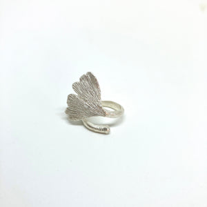 Ginkgo leaf silver ring adjustable size 50-54