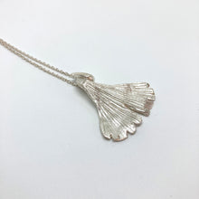 Load image into Gallery viewer, Ginkgo large silver pendant with necklace
