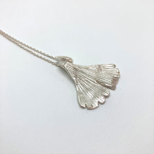 Ginkgo large silver pendant with necklace