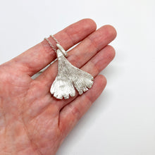 Load image into Gallery viewer, Ginkgo large silver pendant with necklace
