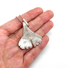 Load image into Gallery viewer, Ginkgo large silver pendant with necklace
