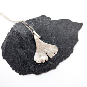 Ginkgo large silver pendant with necklace