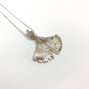 Ginkgo large silver pendant with necklace