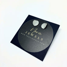 Load image into Gallery viewer, Lunae silver stud earrings
