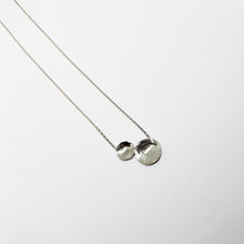 Load image into Gallery viewer, Raindrops - Lake silver necklace
