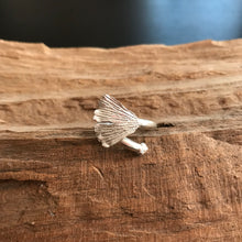 Kép betöltése a galériamegjelenítőbe: Ginkgo levél ezüst gyűrű állítható méret
