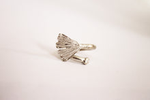 Load image into Gallery viewer, Ginkgo leaf silver ring adjustable size
