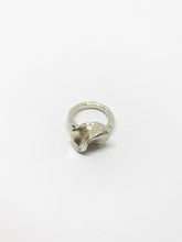 Load image into Gallery viewer, Eternity flow silver ring
