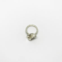 Kép betöltése a galériamegjelenítőbe: Eternity flow ezüst gyűrű
