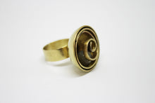 Load image into Gallery viewer, Contemporary brass ring with labradorite
