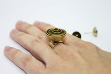 Load image into Gallery viewer, Play with me! Brass ring and earrings set with hematite
