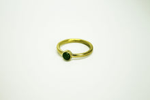 Load image into Gallery viewer, Chrysoprase minimal brass ring
