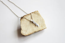 Load image into Gallery viewer, Waves silver pendant with necklace
