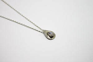 Raindrops silver moonstone necklace